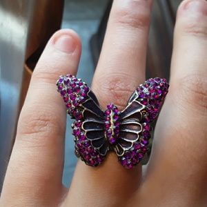 Butterfly ring